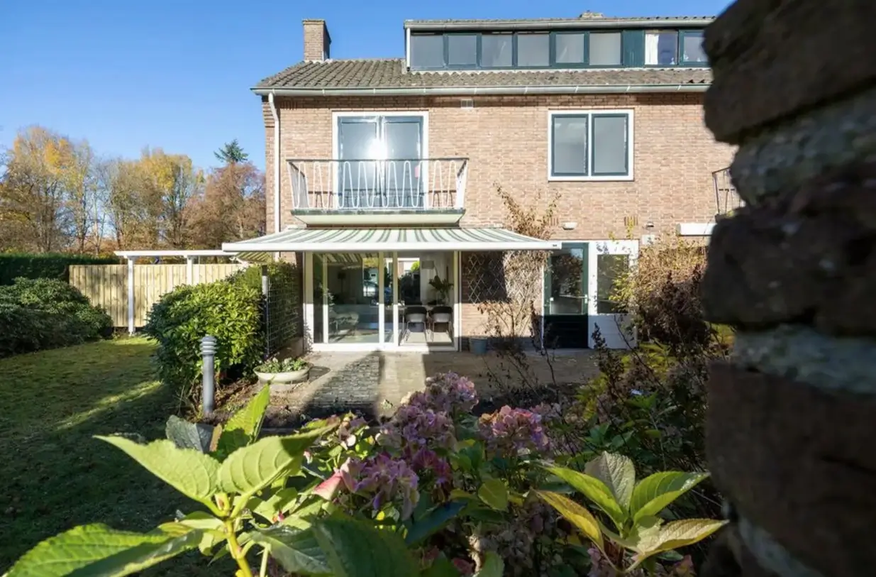 Woning met tuin uit de portefeuille van Vondellaan Vastgoed