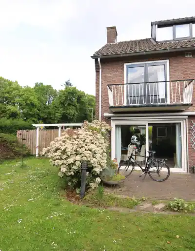 Hoekwoning uit de woningportefeuille van Vondellaan Vastgoed